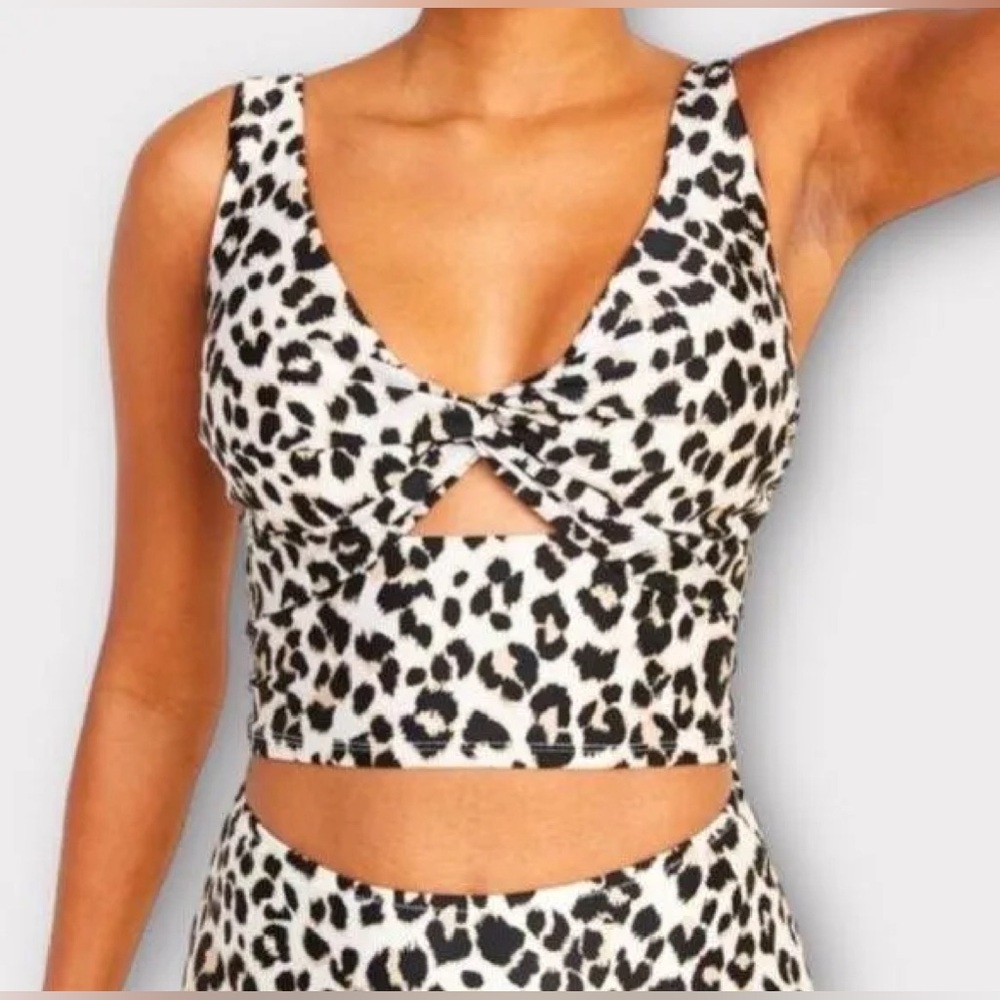 Old Navy Cheetah Longline Keyhole Bikini Top Size -XXL